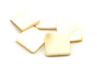 Perlmutt Quadrat klein 16 x 16 x 3 mm perlmutt weiss